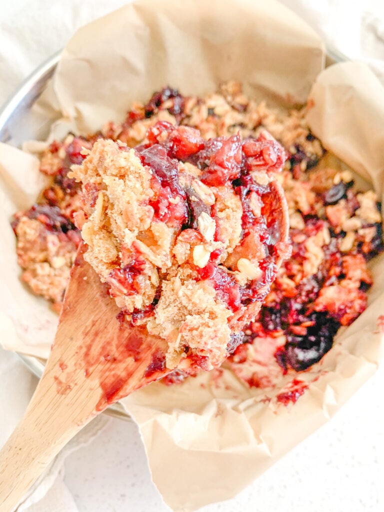 freshly made slow cooker cherry cobbler