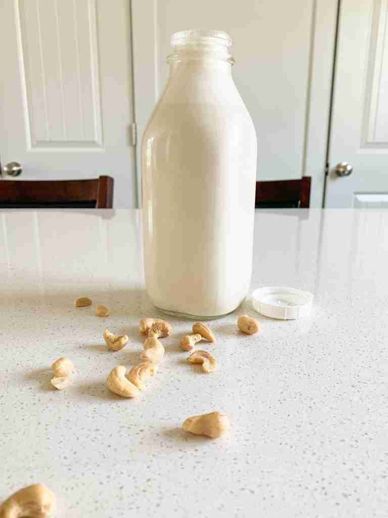 freshly made cashew cream