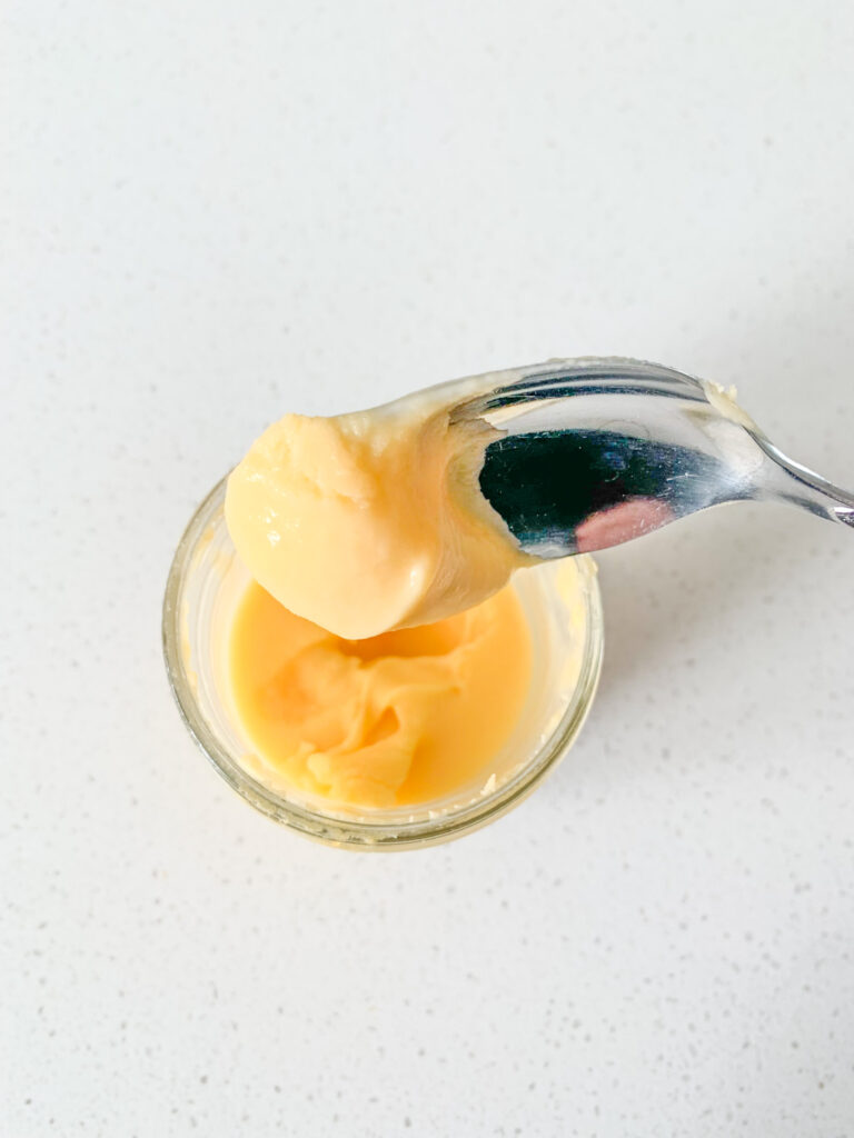 thickened cheddar cheese sauce