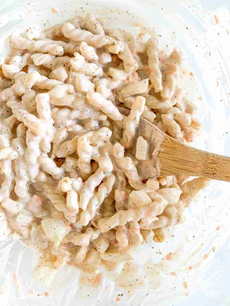 up close photo of pasta in a bowl