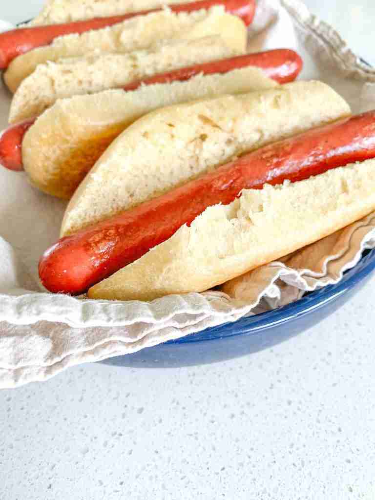 hot dogs in a tray