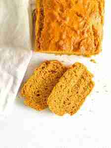 loaf and slices of pumpkin bread