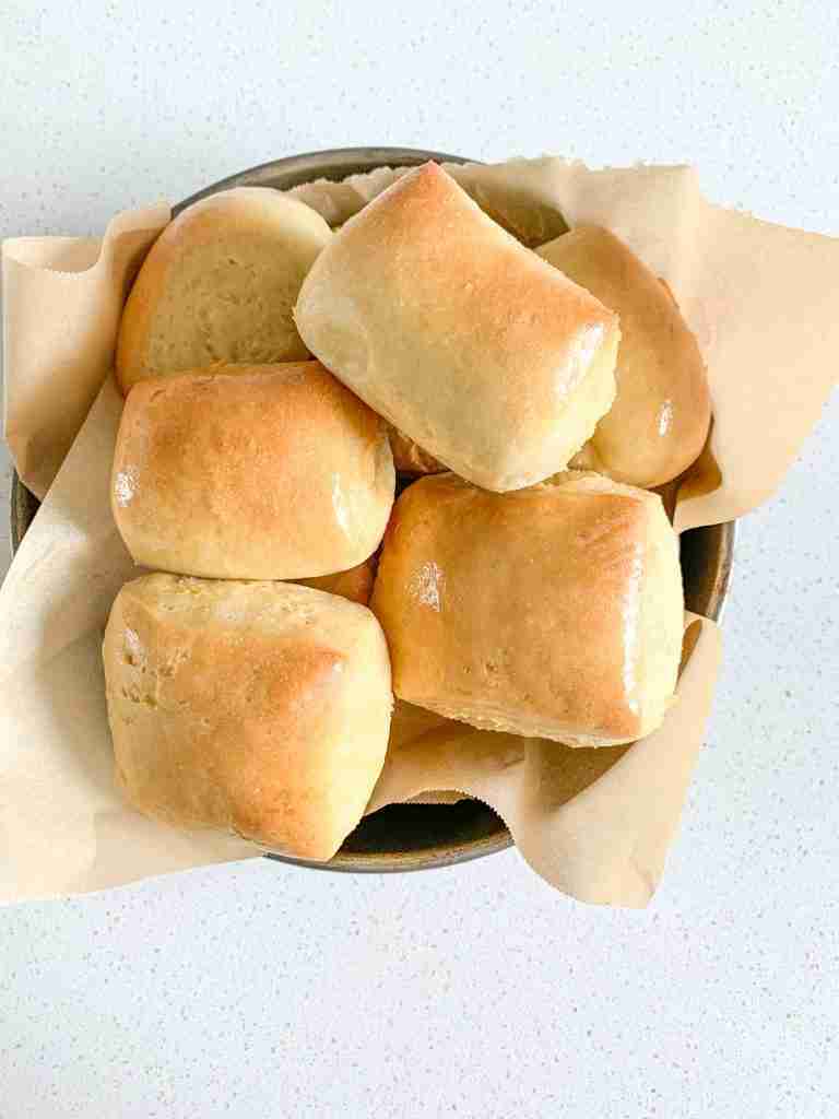 freshly made sourdough texas roadhouse rolls