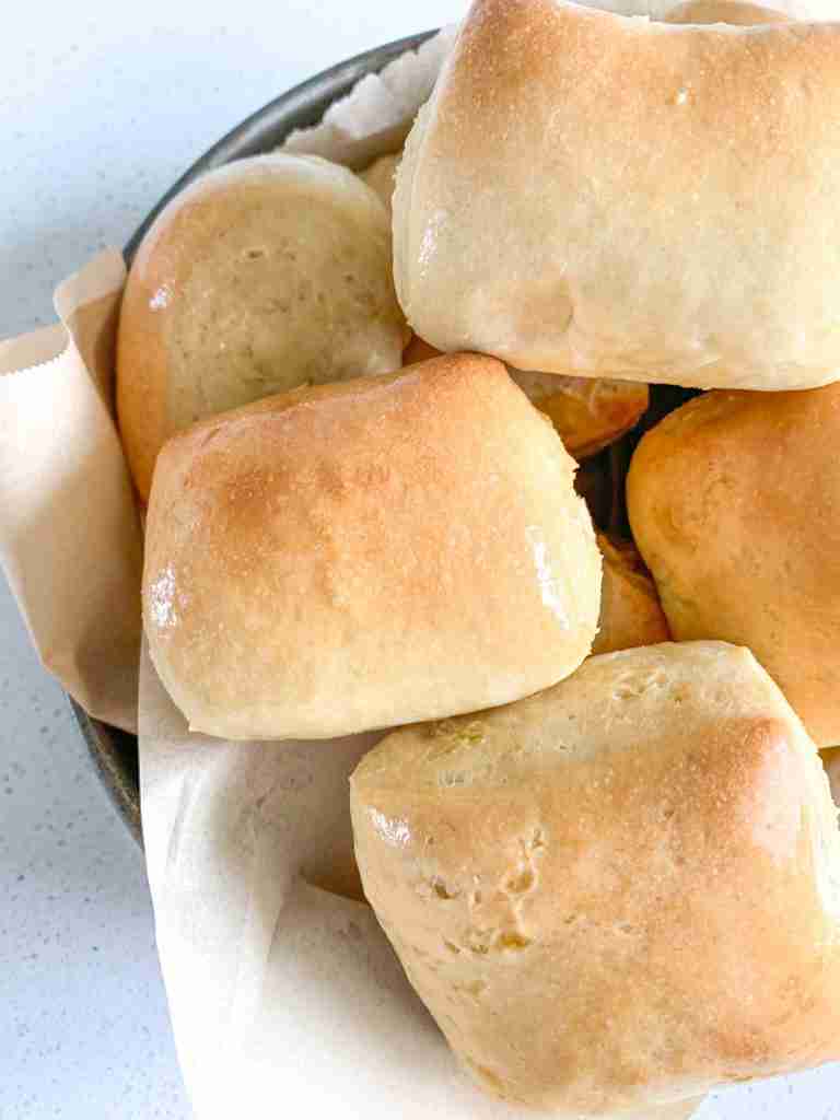 freshly made sourdough texas roadhouse rolls