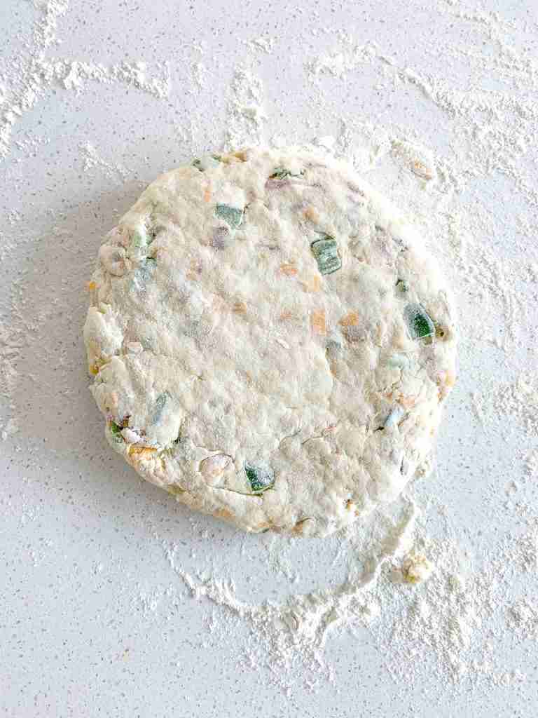shaped disk for jalapeno popper scones