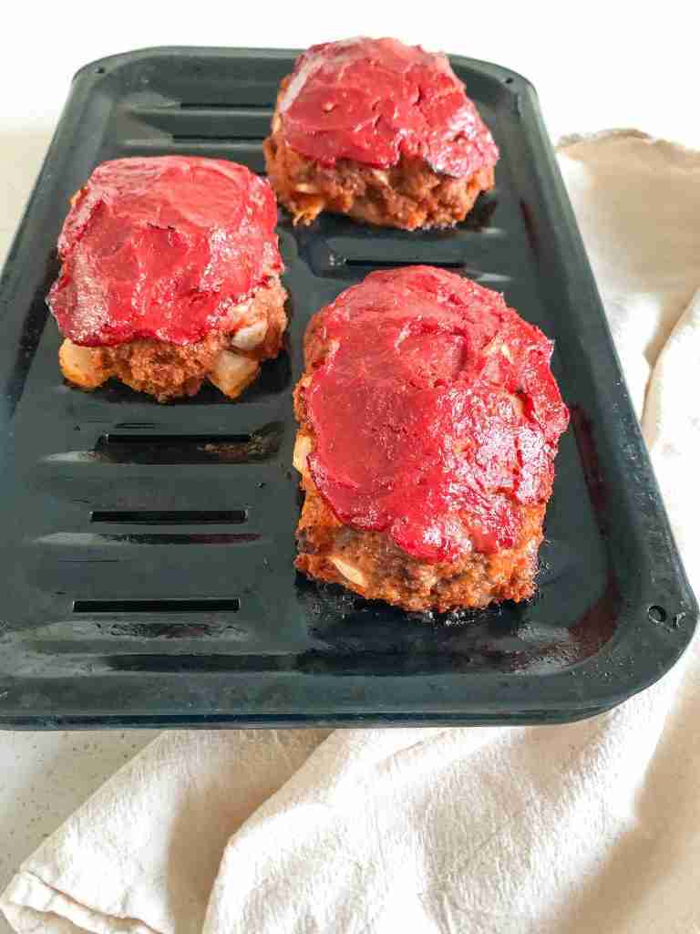freshly cooked mini meatloaves