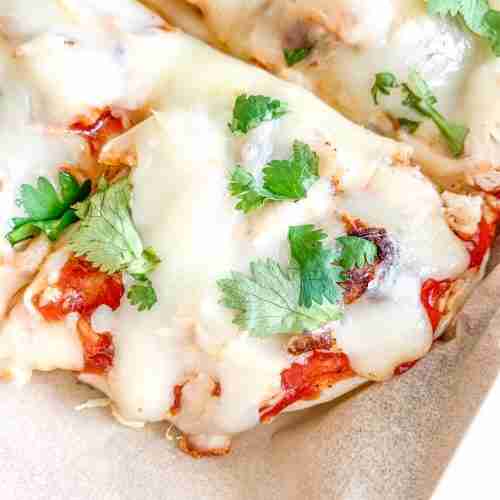 freshly cooked bbq chicken flatbread pizza