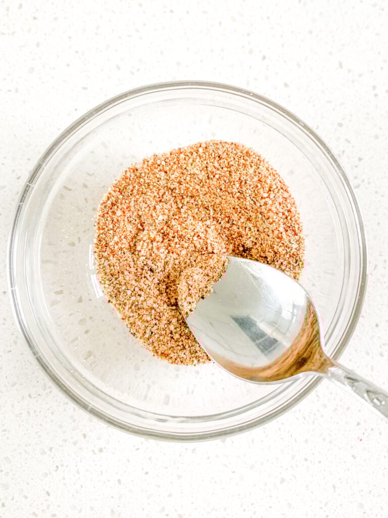 making the smoky chicken seasoning